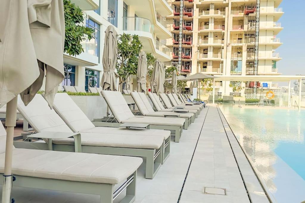 Stunning Beachfront 1br In Palm Jumeirah By Aya Boutique *