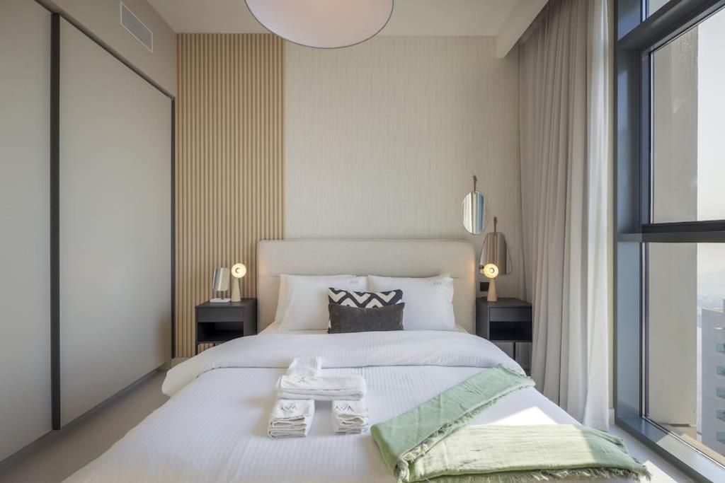 Stunning Beachfront 1br In Palm Jumeirah By Aya Boutique Dubai