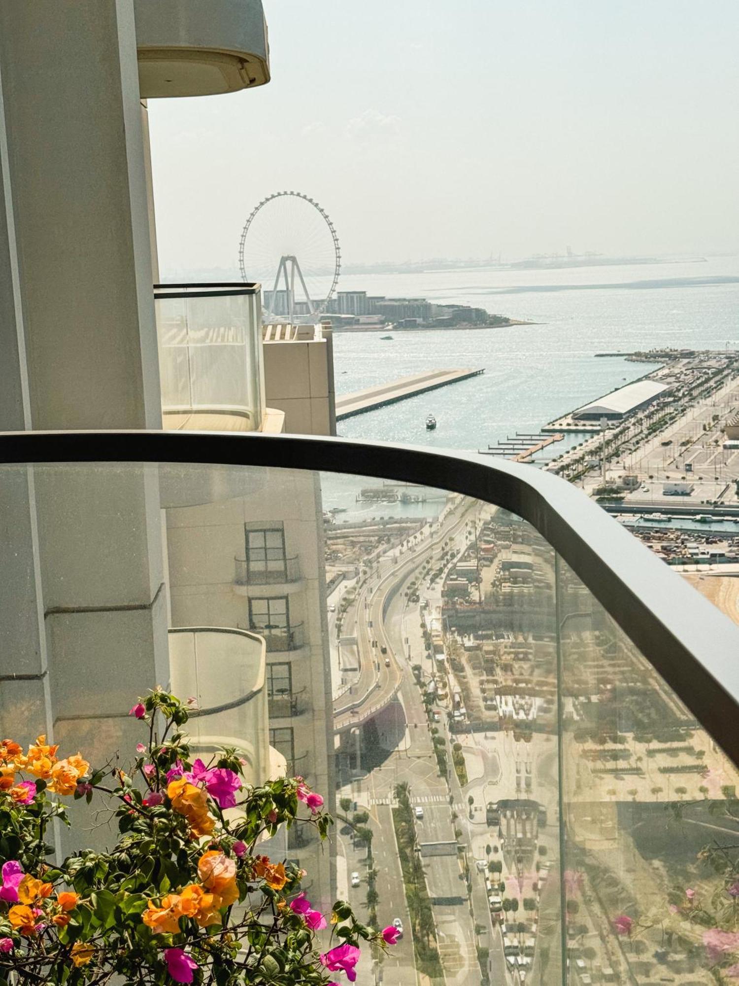 Apartment Stunning Beachfront 1br In Palm Jumeirah By Aya Boutique